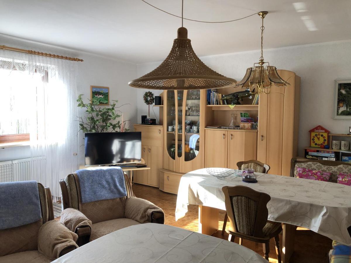 Ferienwohnung Elsner Neunburg vorm Wald Bagian luar foto
